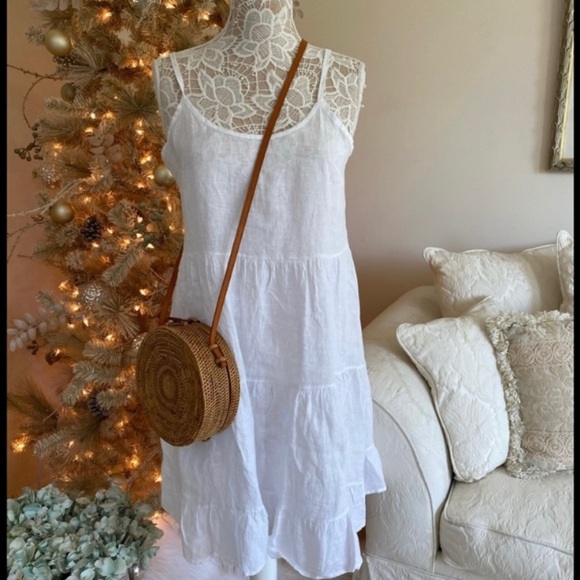 valentina naldi Dresses & Skirts - Valentina Naldi white 100% linen dress